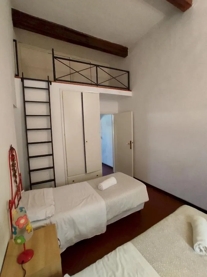 Toscanella 5 Apartment Florence